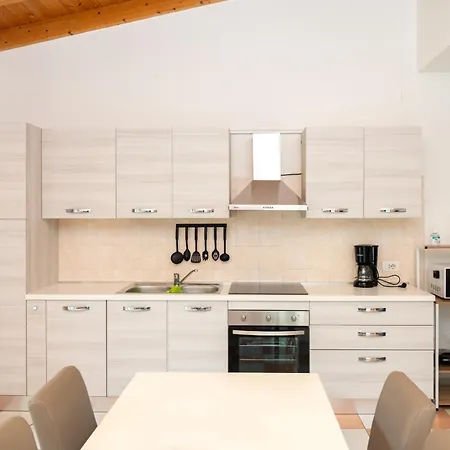 Casa Lina Apartment